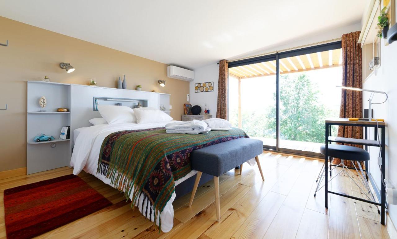 Chambre D'Hotes De Charme A La Maison Bleue Savignac-Mona Exterior foto